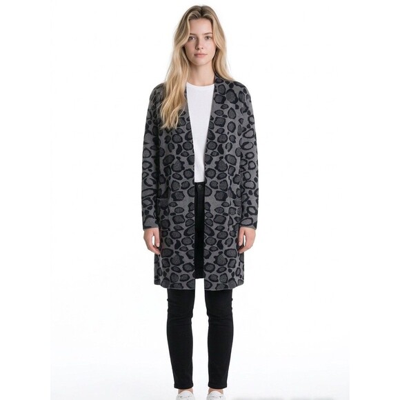 Women’s Cardigan Open Front Size M Gray Leopard Print Knit Pocked Sweet Romeo - Picture 16 of 16